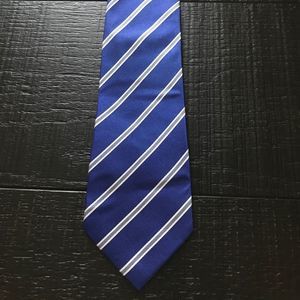TWINHILL stain resistant tie